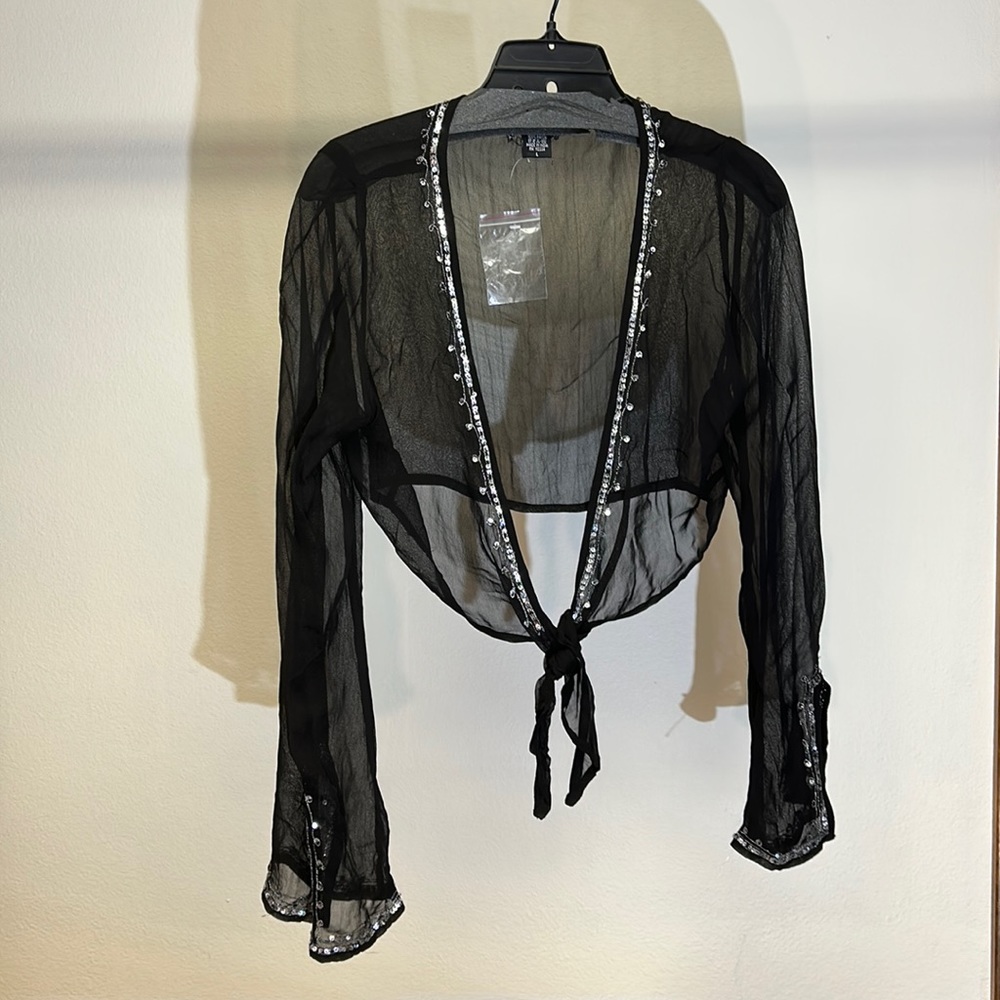 Aziz Women’s Black Sheeth Wrap